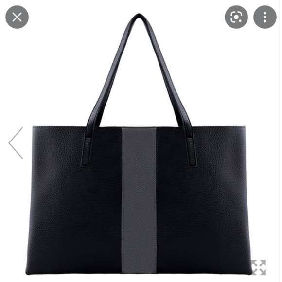 Vince Camuto Handbags - 3/$25 Vince Camuto Leather Stripe Tote Bag